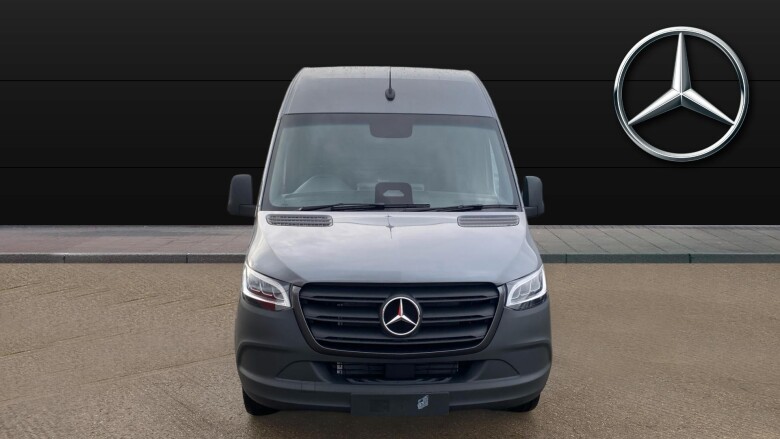 Mercedes-Benz Sprinter 315Cdi L2 Diesel Rwd 3.5t H2 Select Van